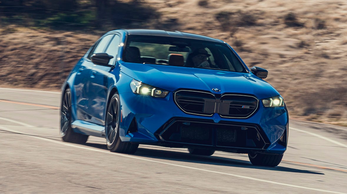 M5 photo