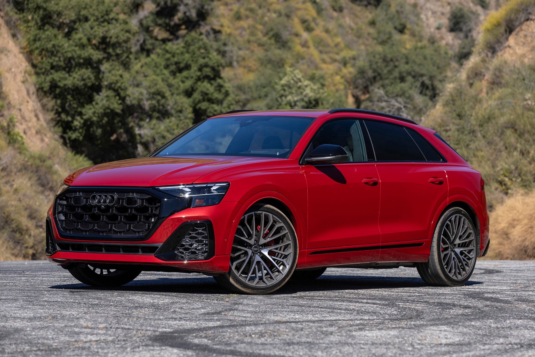 SQ8