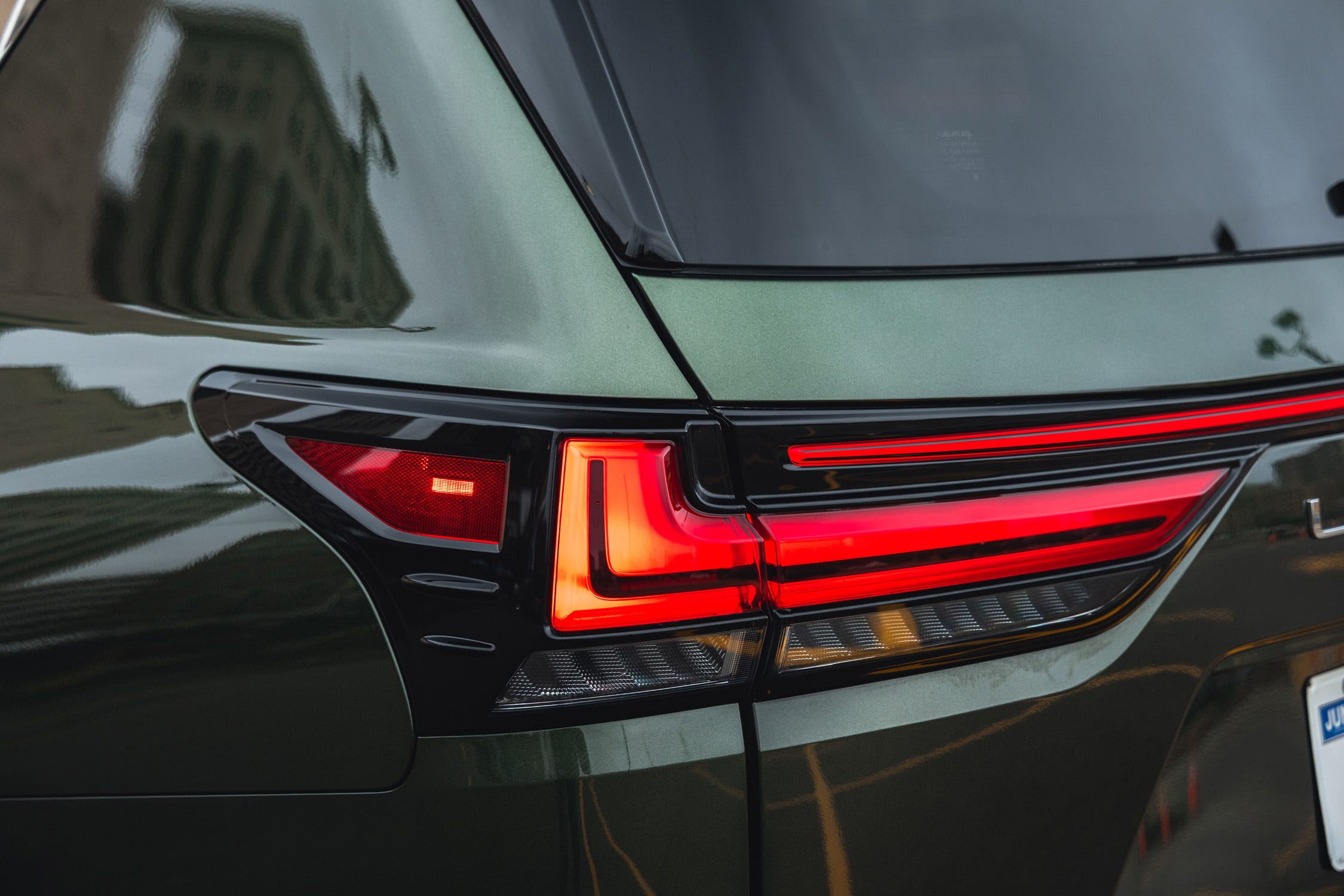 LX Hybrid