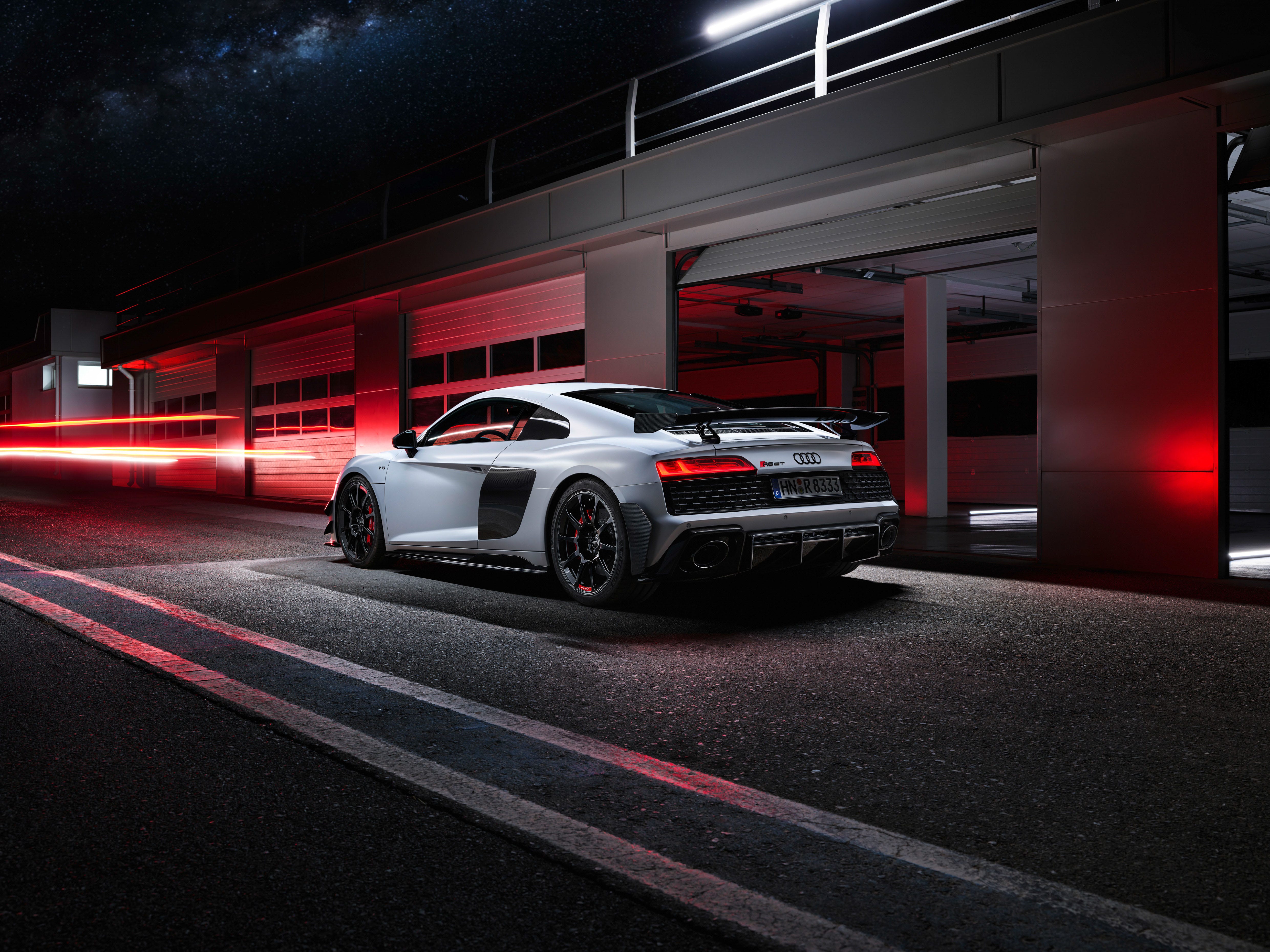R8