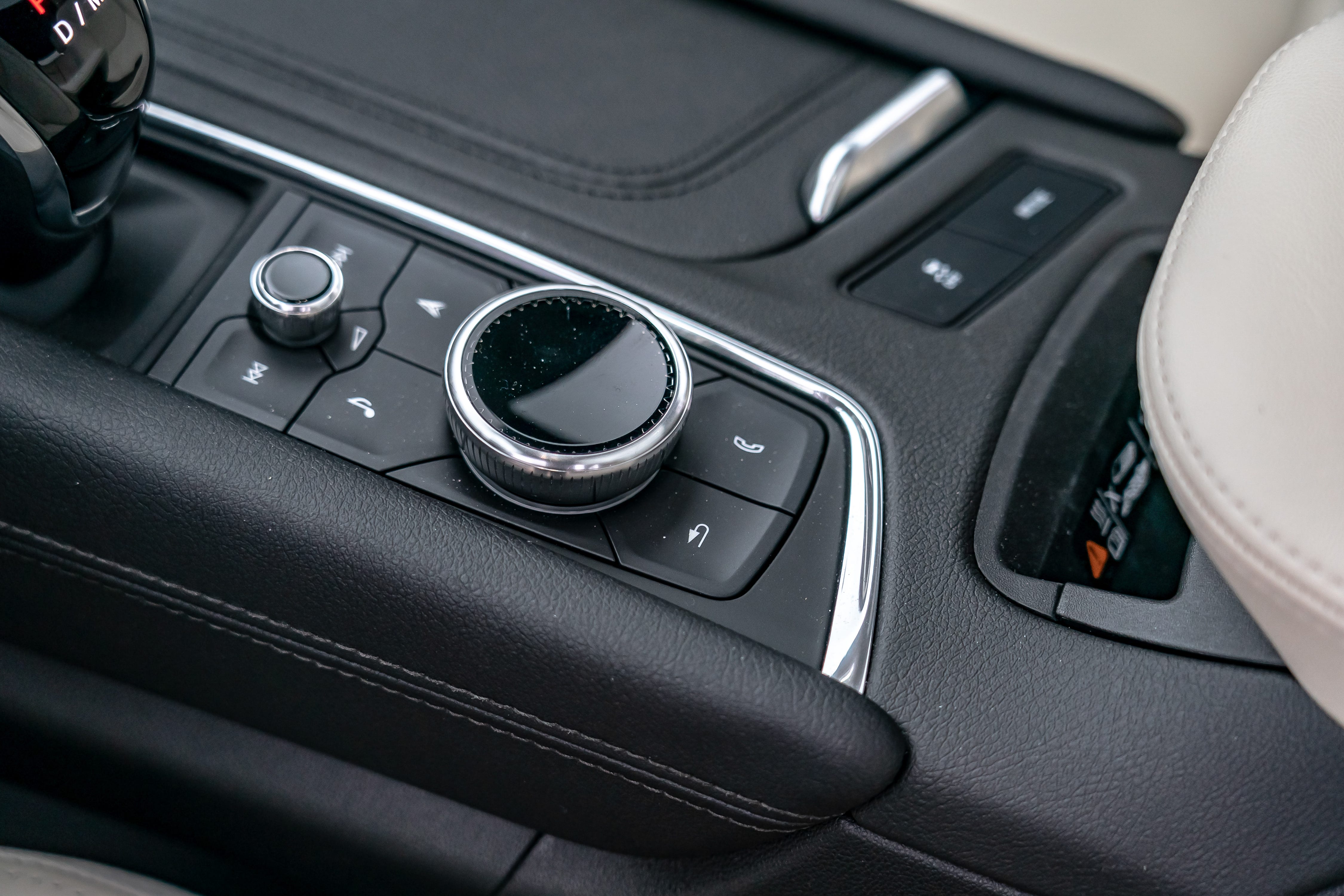 XT5
