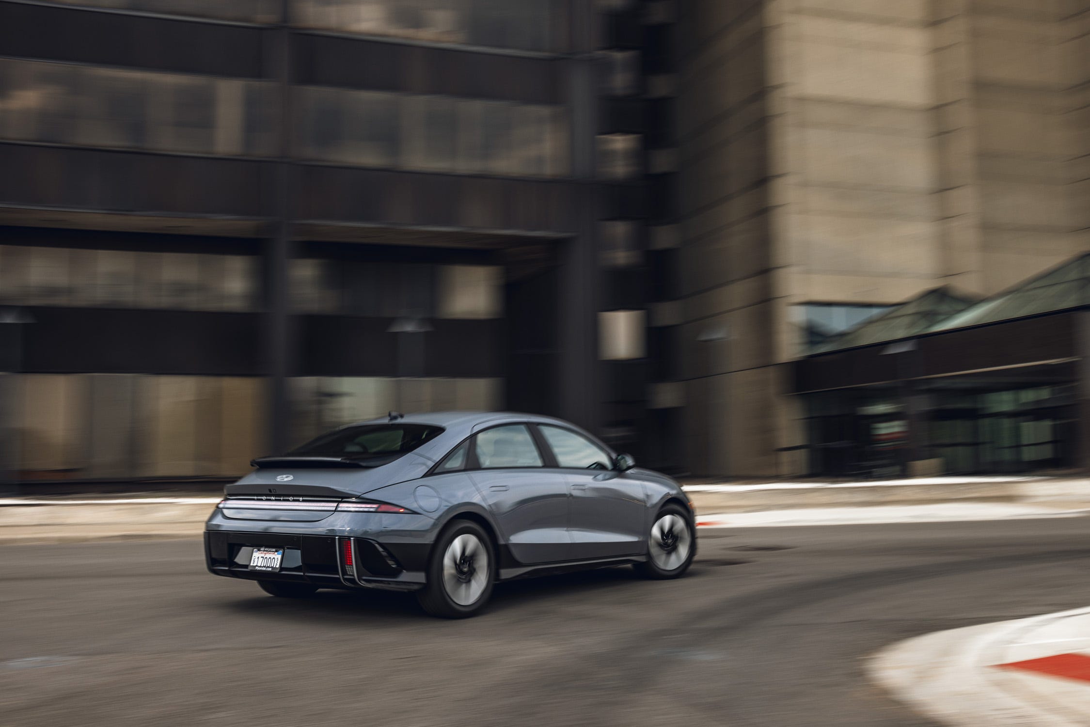 Hyundai Ioniq 6