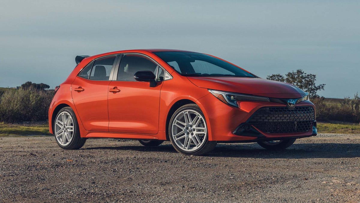 Corolla photo