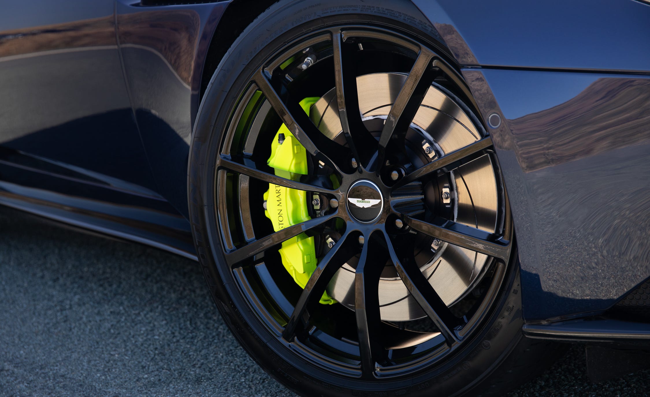 DB11