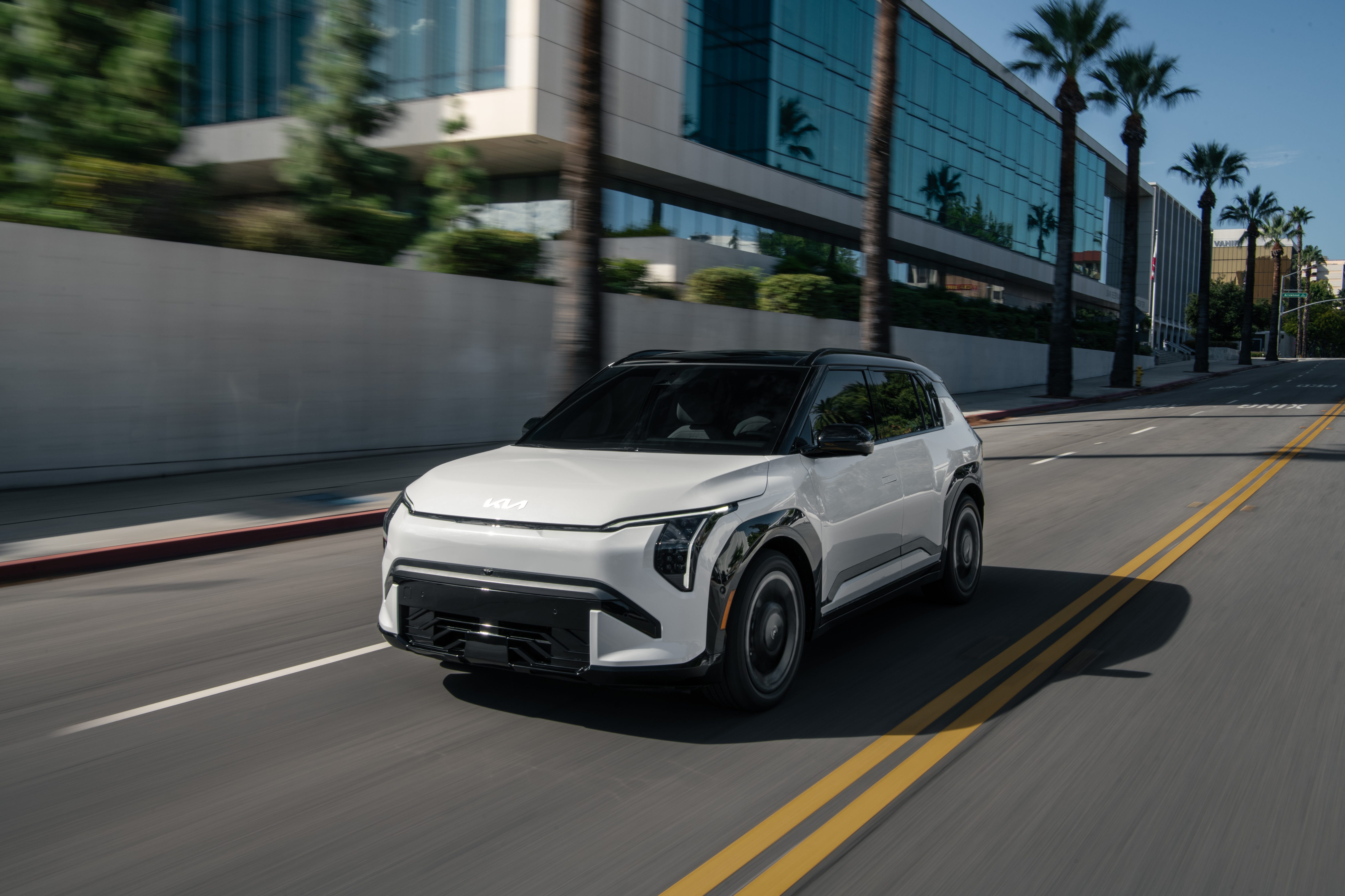 EV3