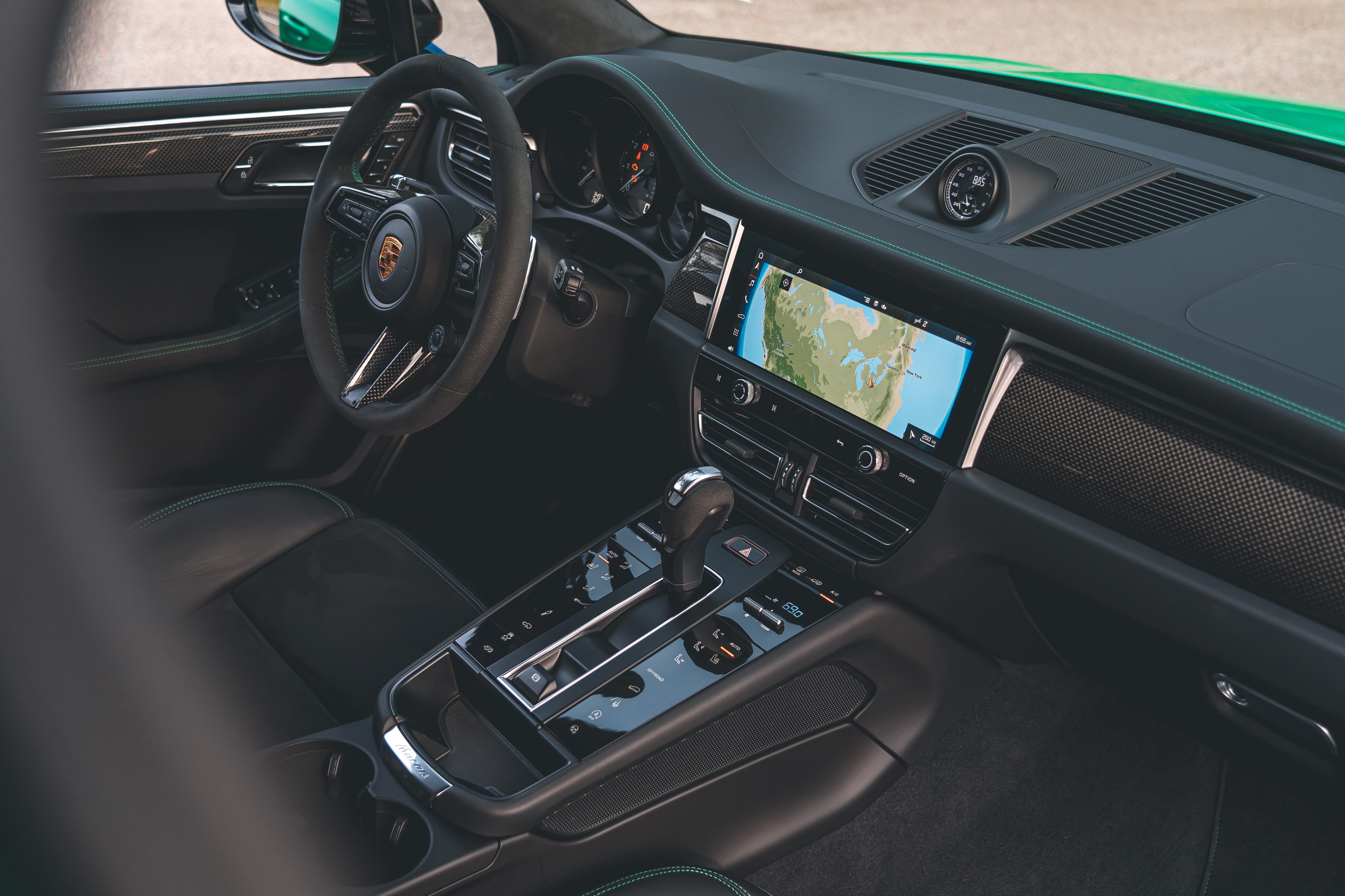Macan GTS