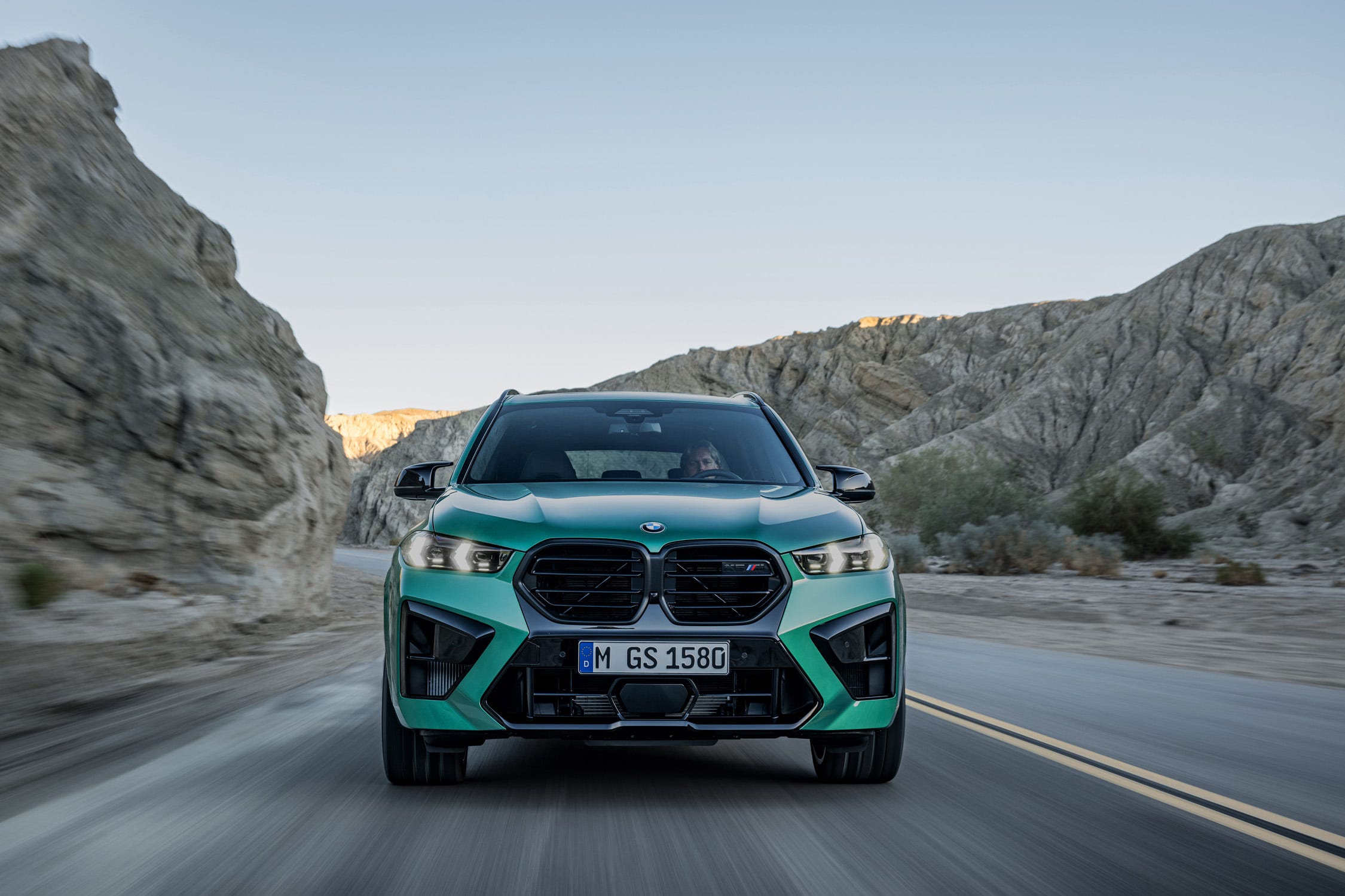 X6 M