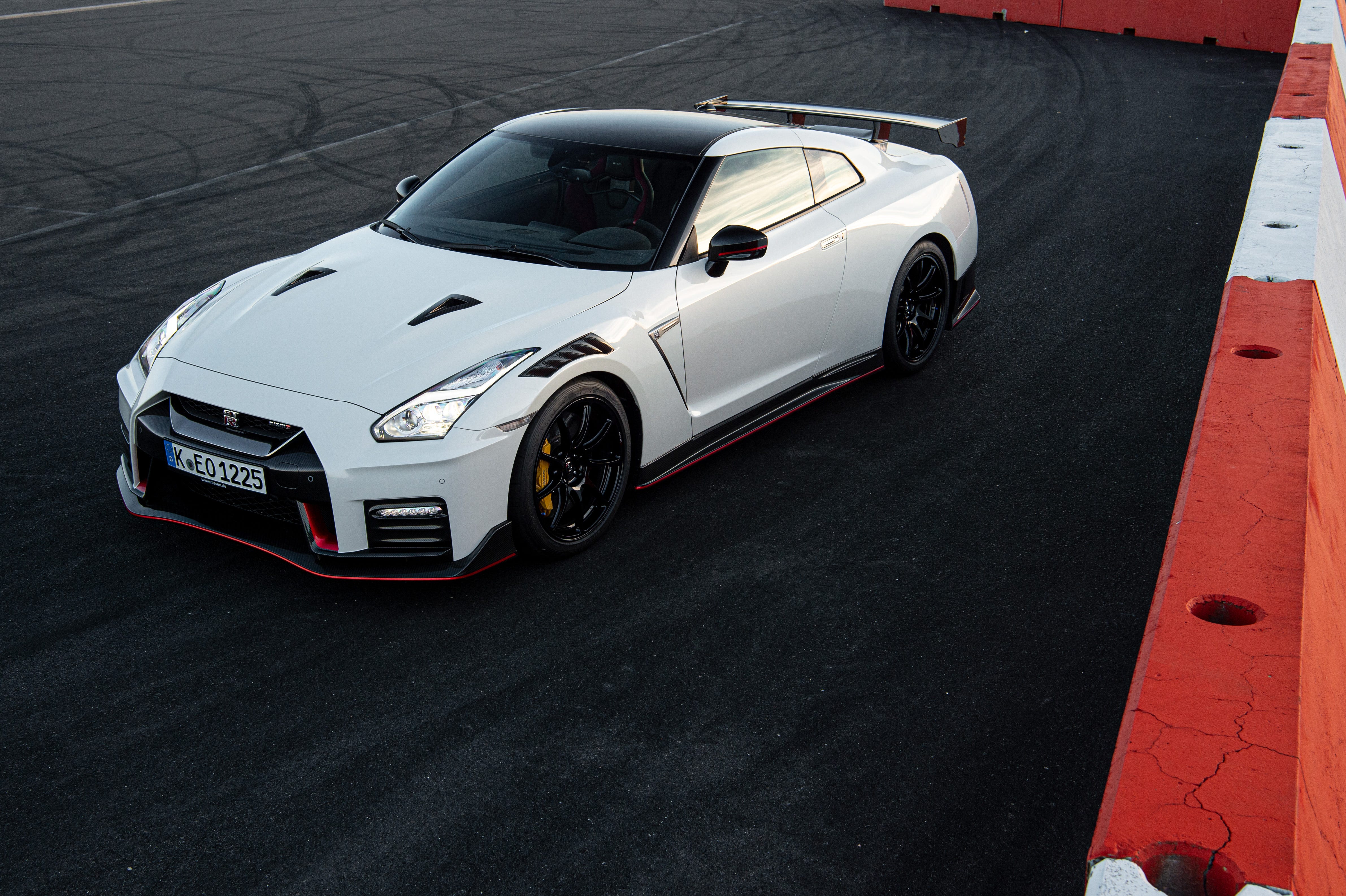 GT-R